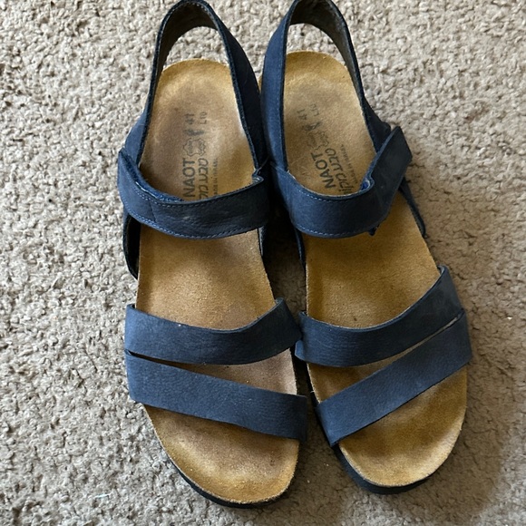 NAOT Women's Navy/Black Sandals size 10 - Picture 1 of 5
